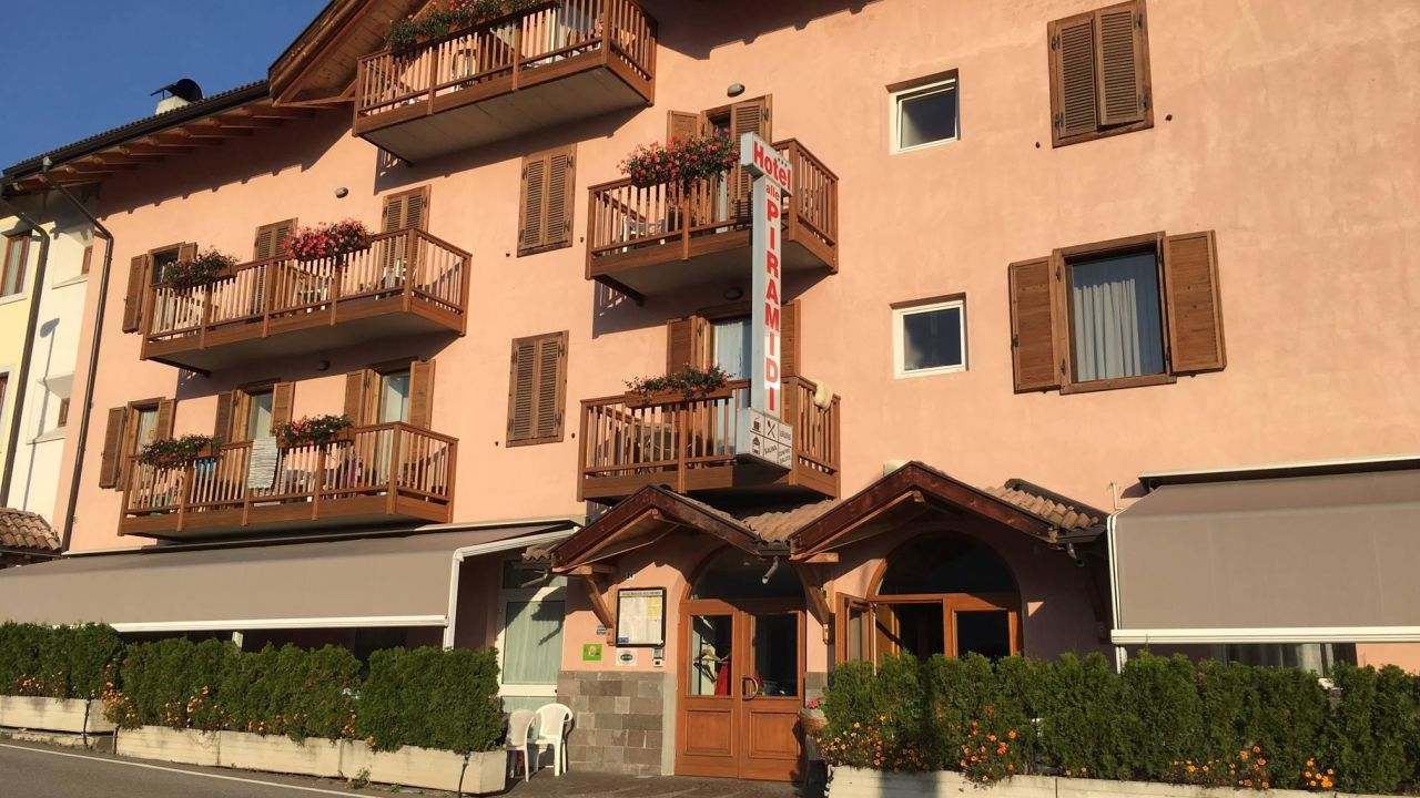 Alle Piramidi Hotel-Juni 2025