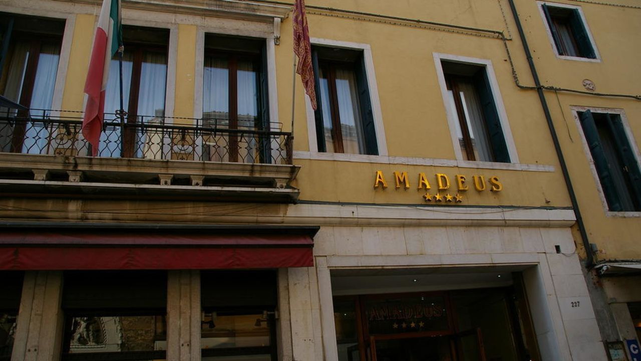 Amadeus Hotel-Mai 2024