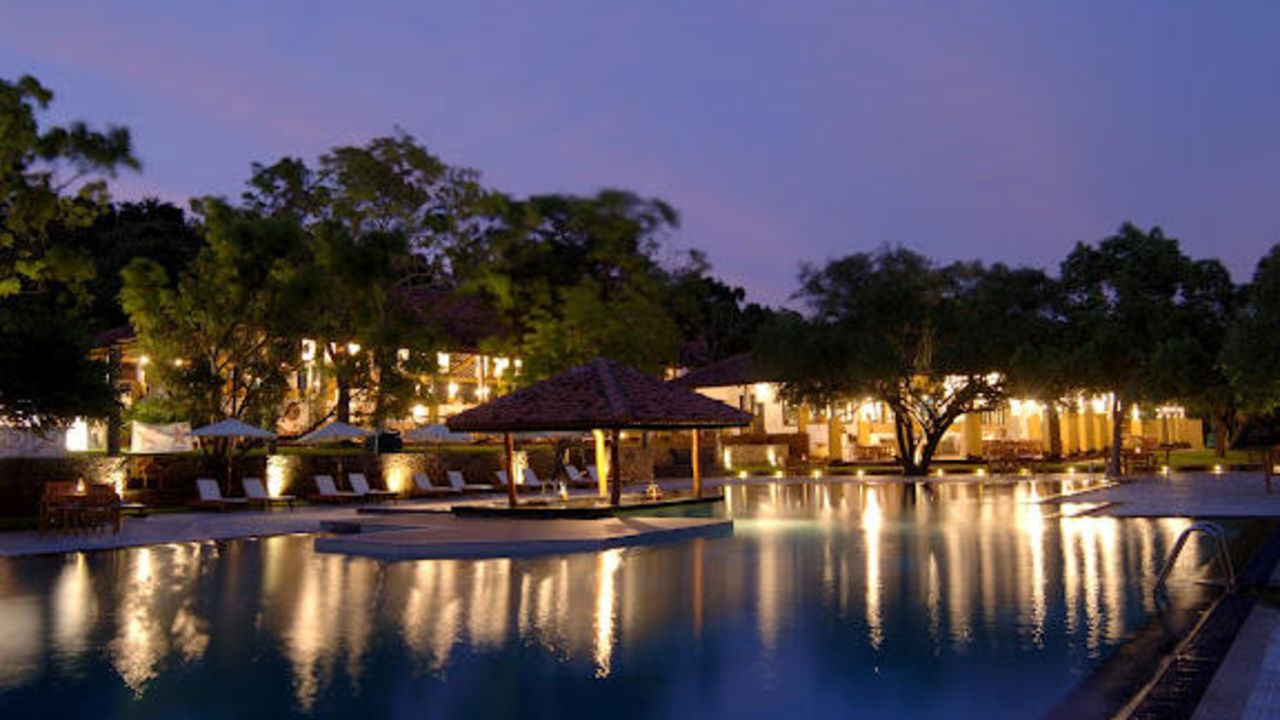 Amaya Lake Hotel-August 2022