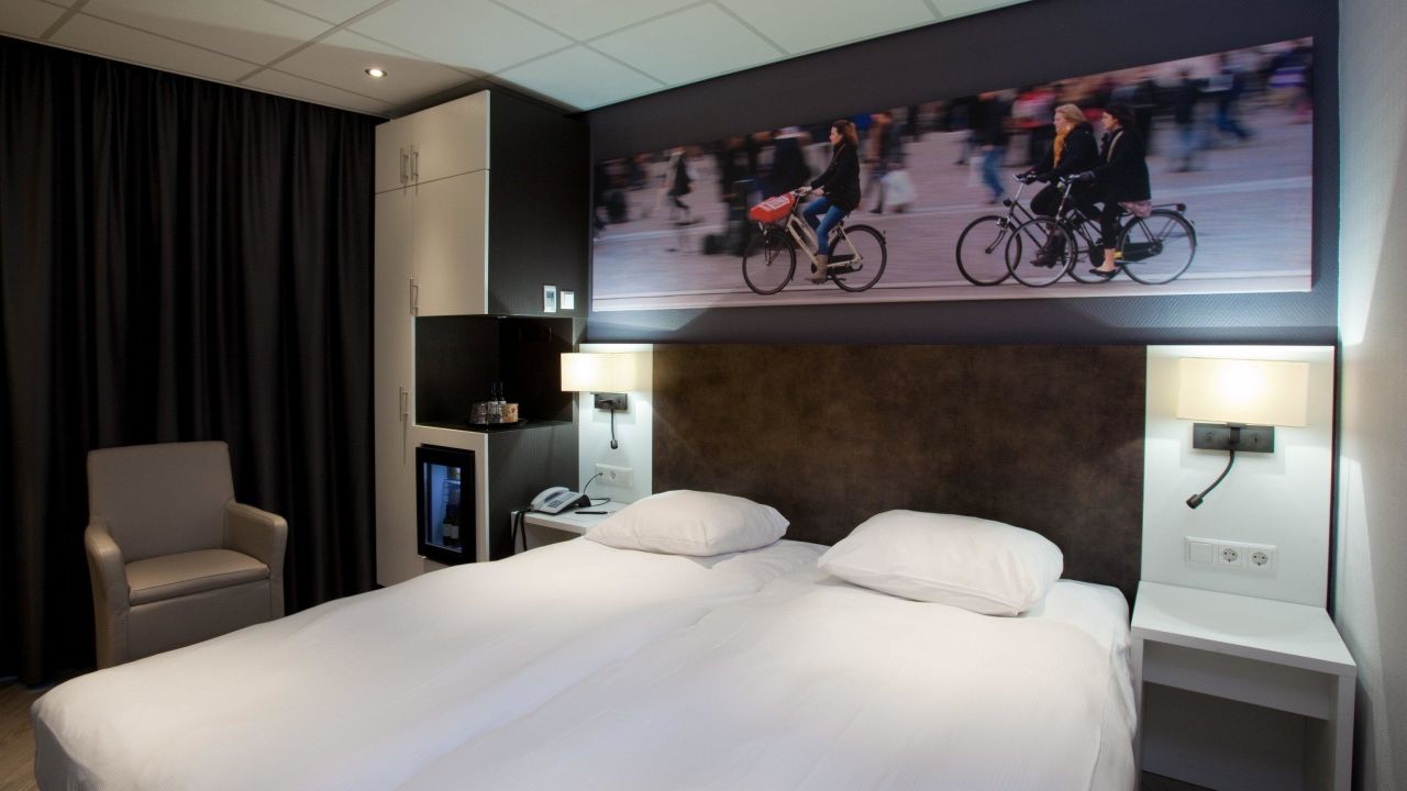 Amsterdam - De Roode Leeuw Hotel-Mai 2025
