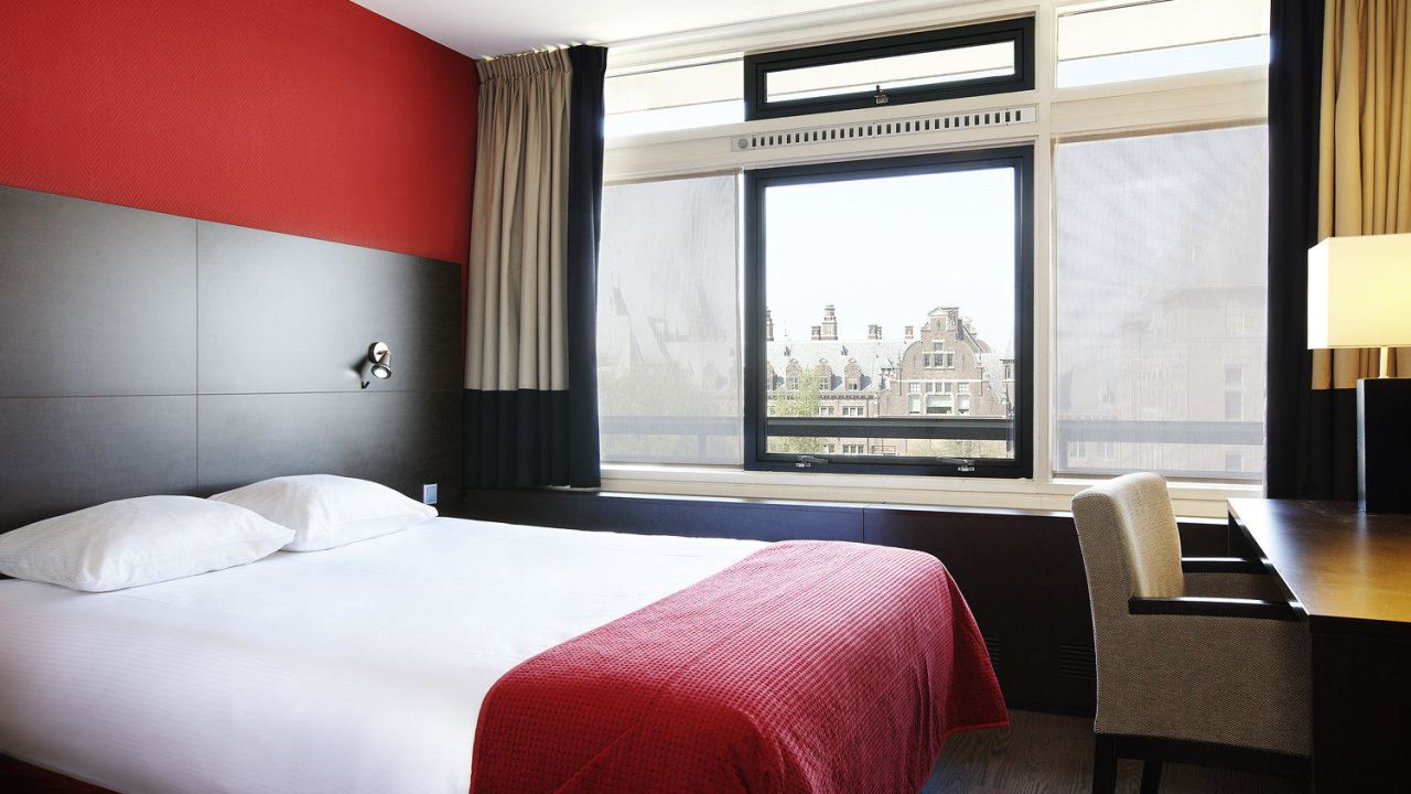 Amsterdam Tropen Hotel-Mai 2024