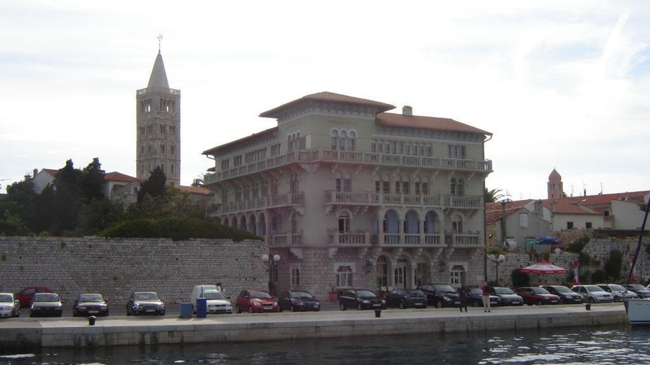 Arbiana Hotel-Juni 2025