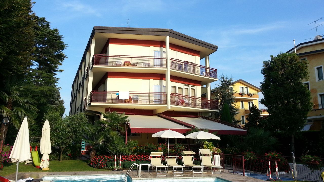 Astoria Lido Hotel-April 2025