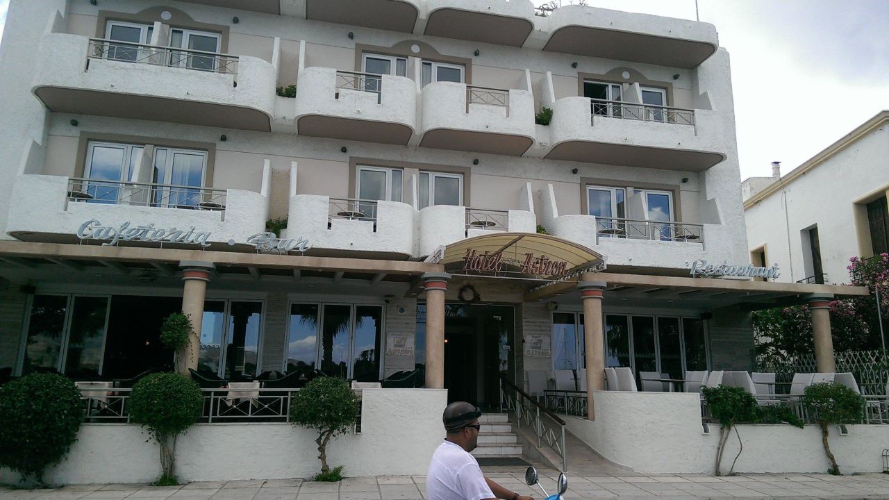 Astron Hotel-Juni 2025