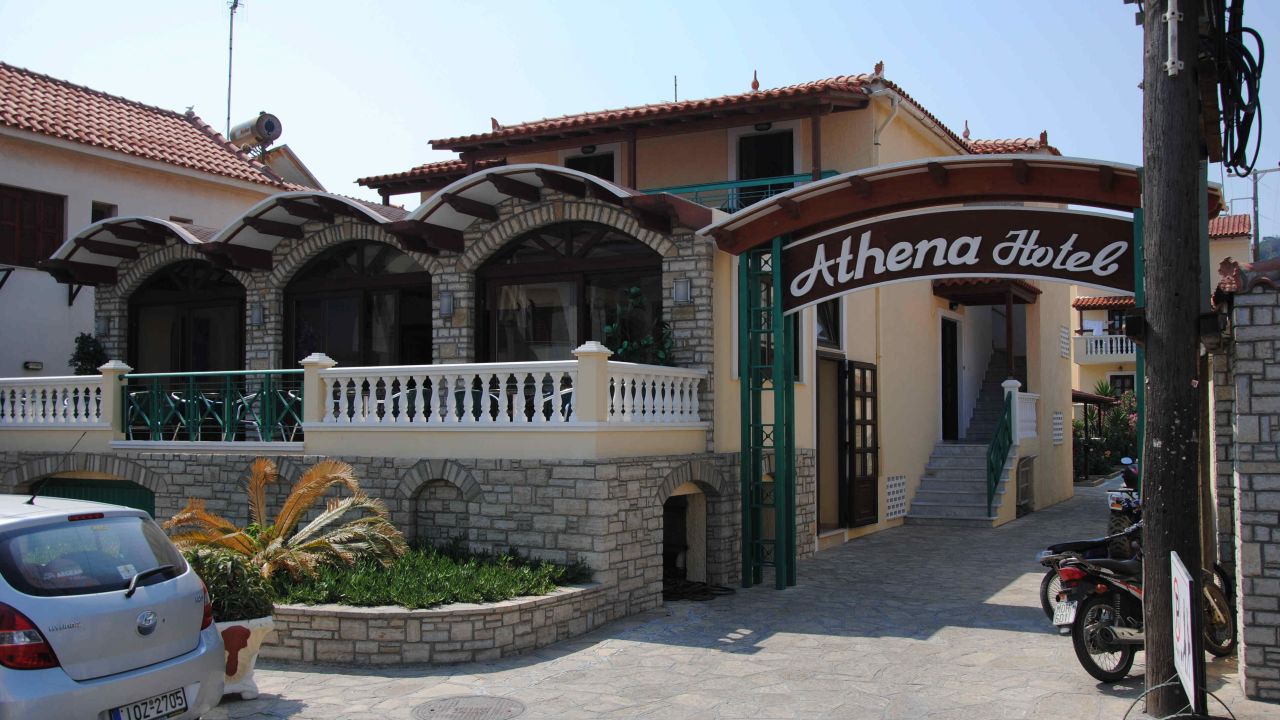 Athena Beach Hotel-Mai 2024