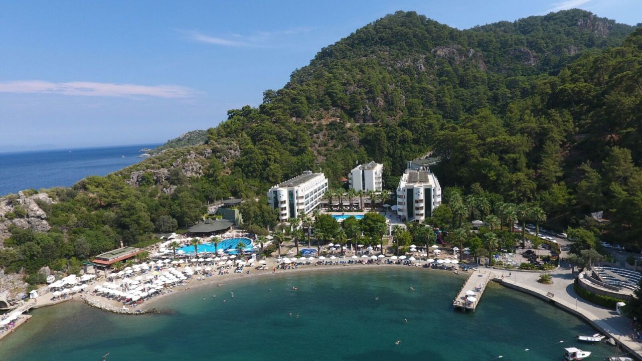 Beach Club San Agustin Hotel-April 2025