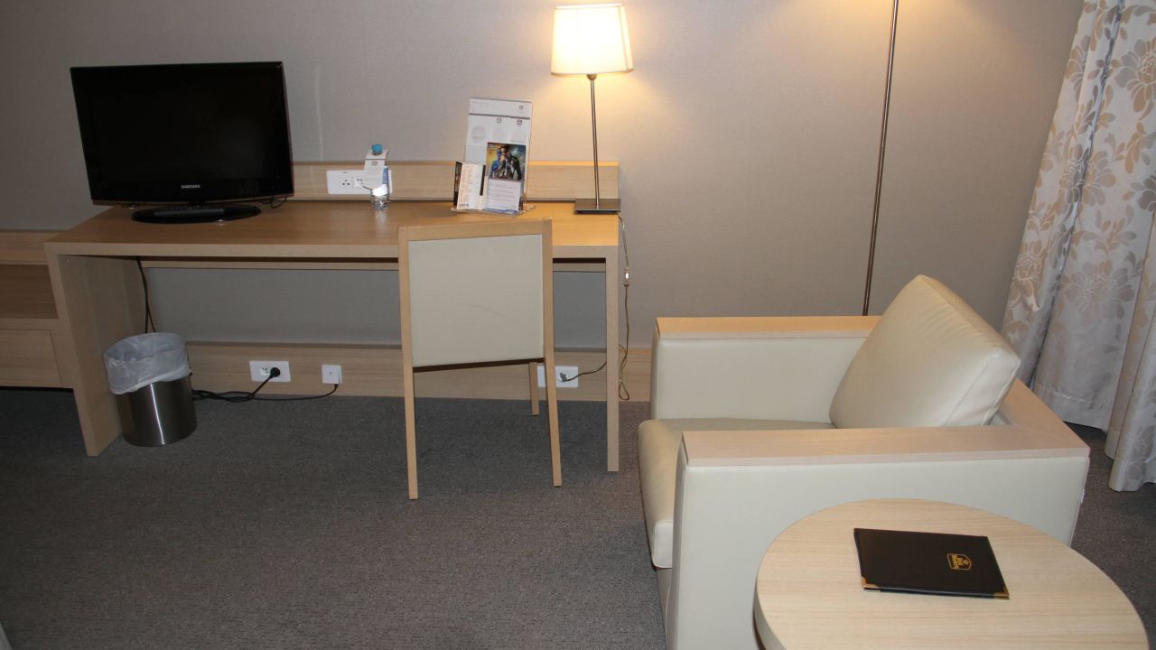 Best Western Plus Paris Orly Airport Hotel-Mai 2024