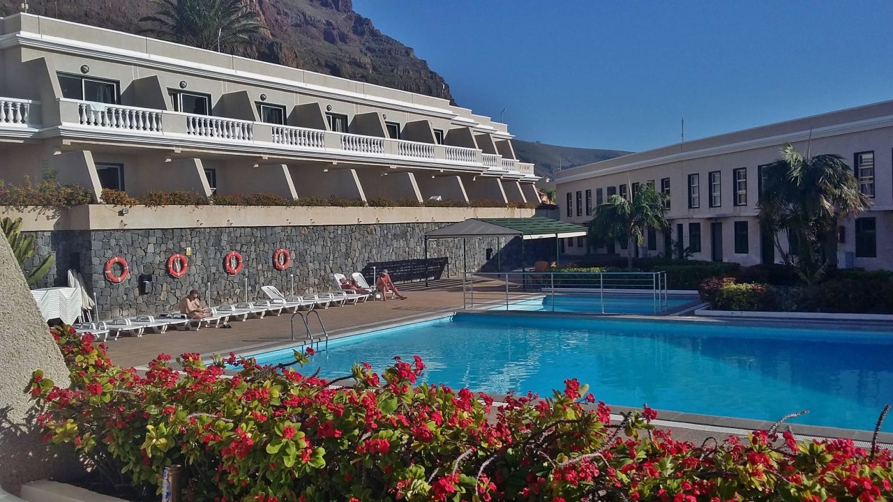 Charco del Conde Hotel-April 2025