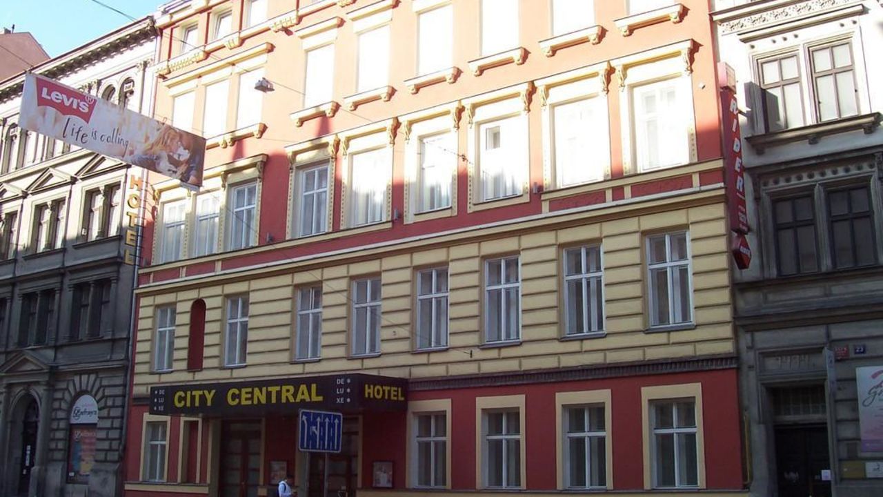 City Central De Luxe Hotel-April 2024