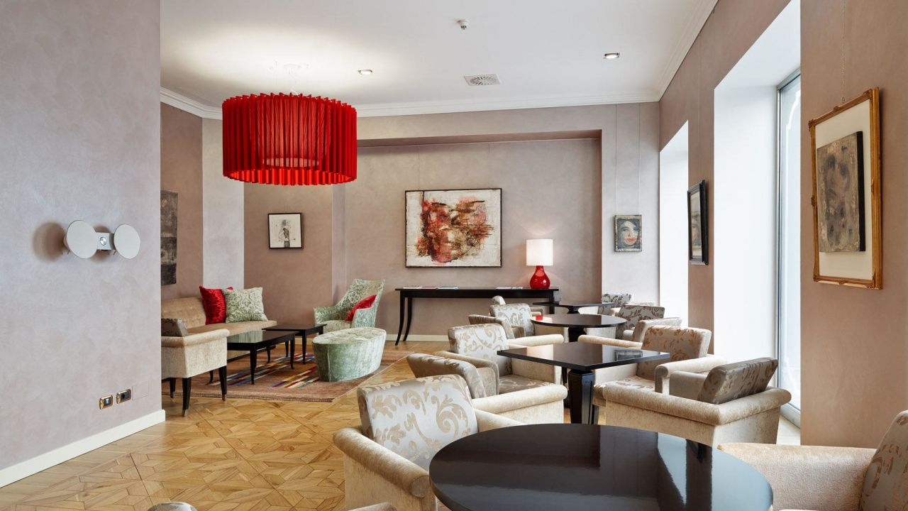 Continentale Hotel-Mai 2025