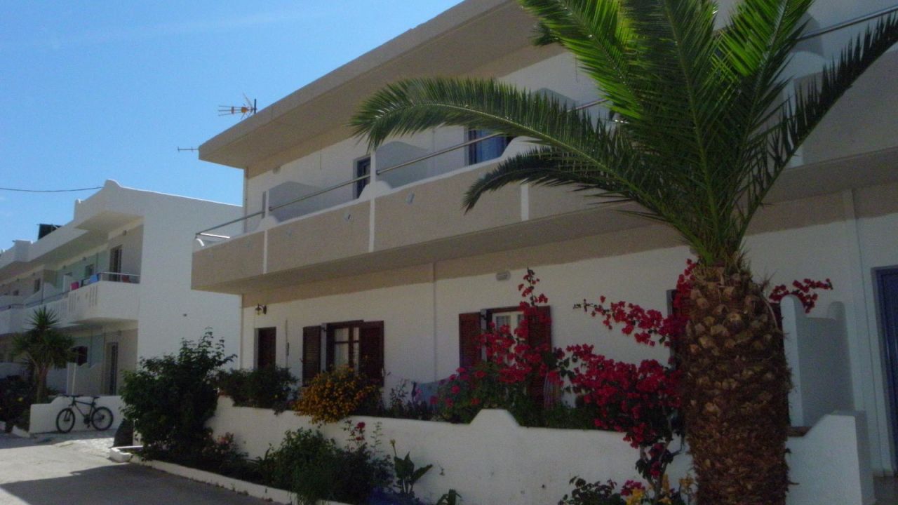 Costas & Chrysoula Appartments Hotel-Mai 2025