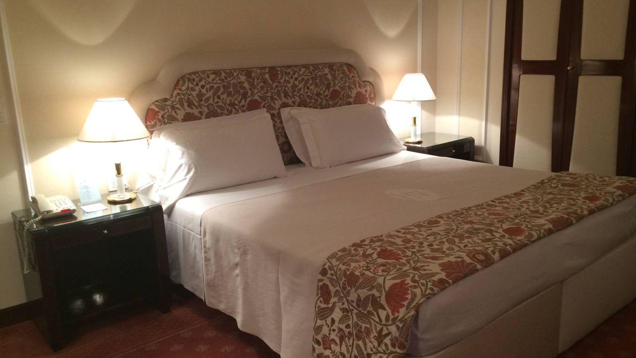 De la Ville Hotel-April 2025
