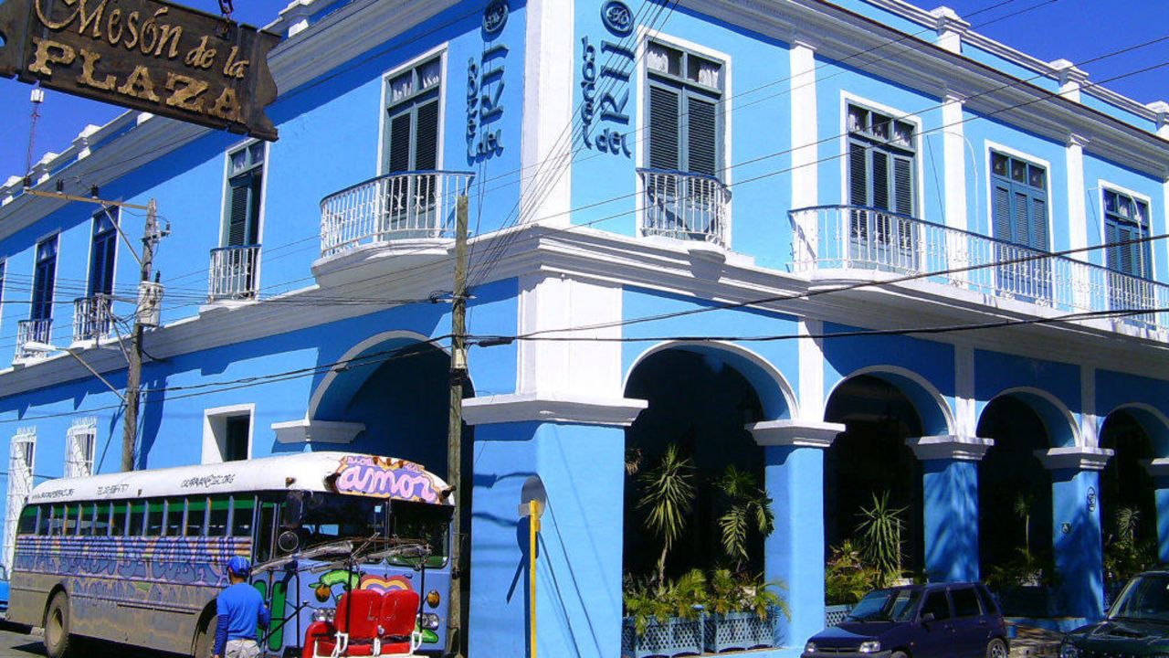Del Rijo Hotel-Juni 2025