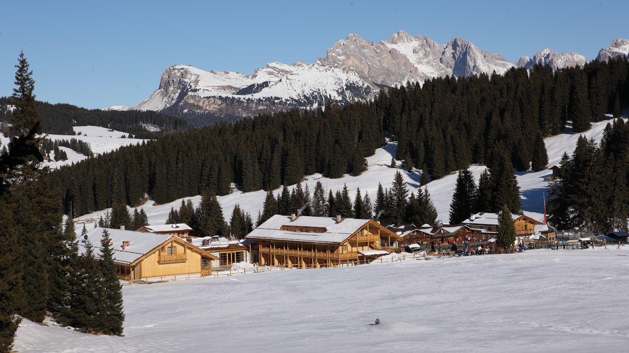 Dolomites Living Tirler Hotel-April 2024