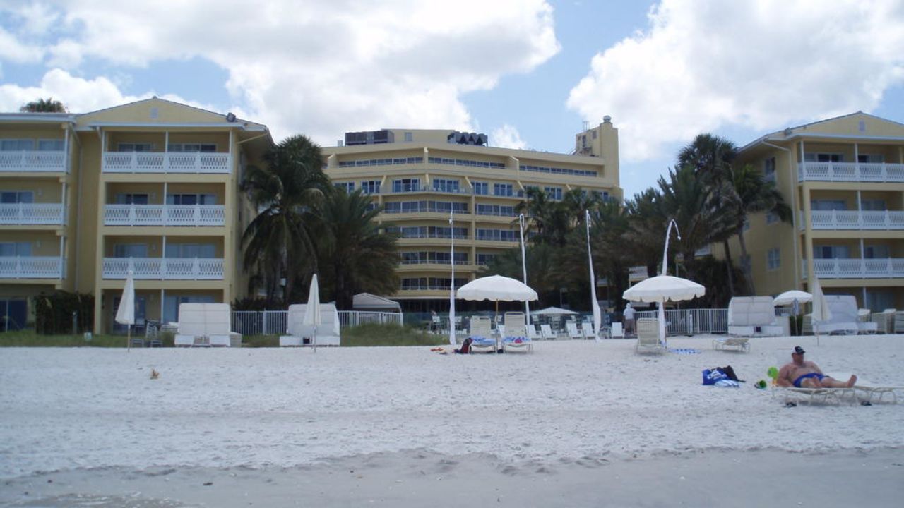 Edgewater Beach Hotel-Mai 2024