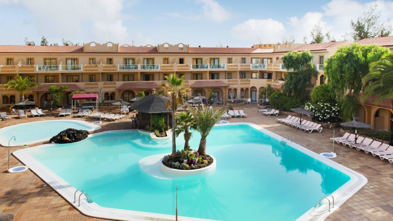 Elba Lucía Sport & Suite Hotel-April 2025