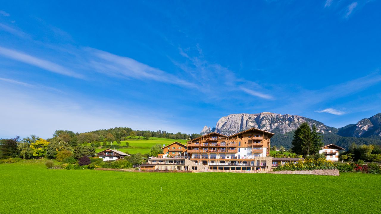 Emmy - five elements & SPA Hotel-Juni 2025