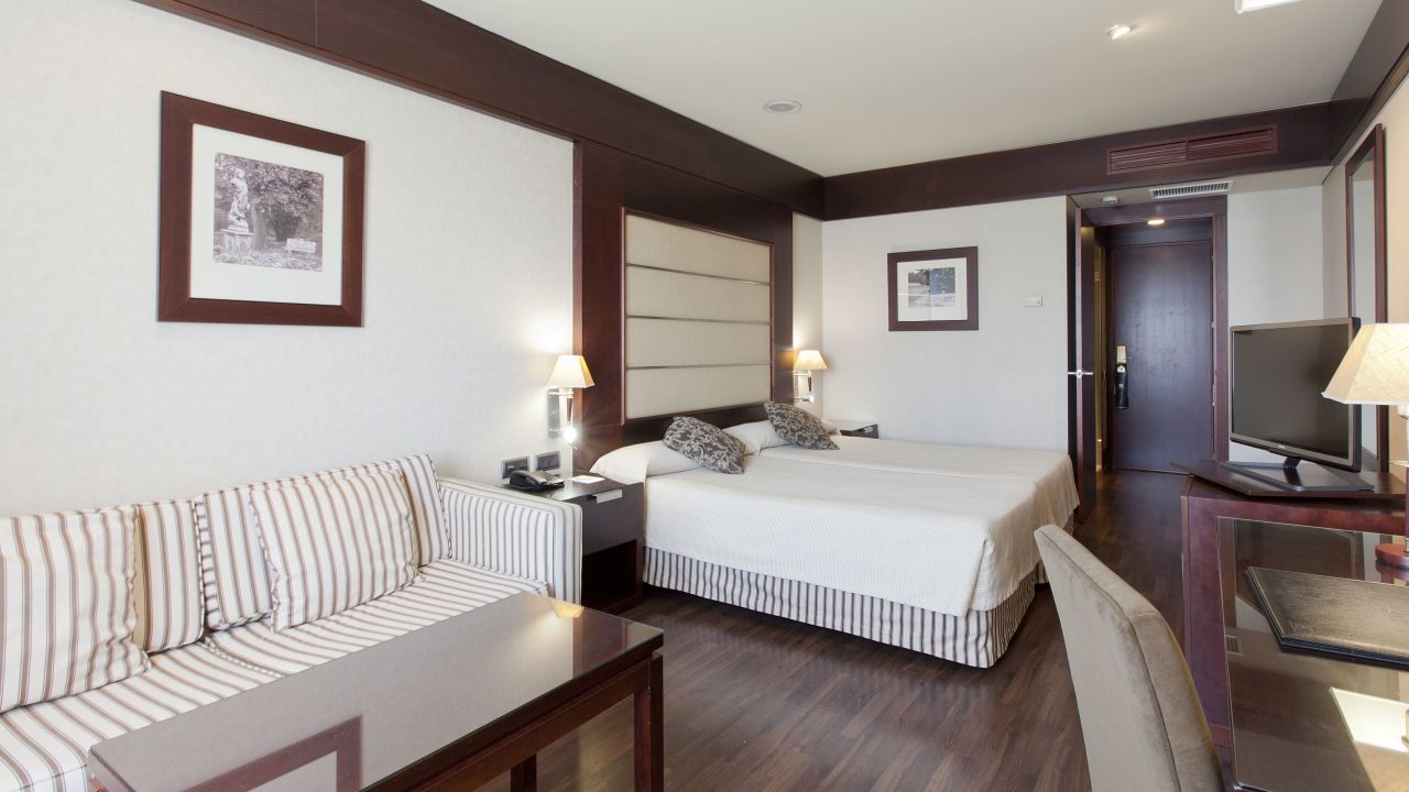 Granada Center Hotel-Juni 2025