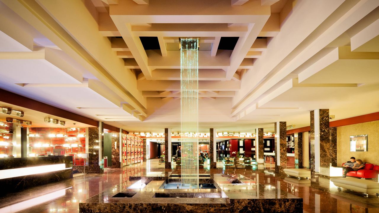 Grand Majestic Plaza Hotel-Mai 2024