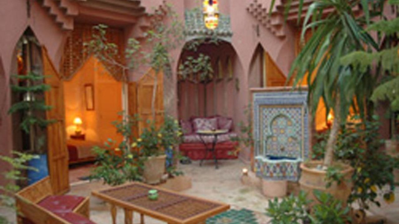 Guesthouse Riad Amira Victoria Hotel-Mai 2024