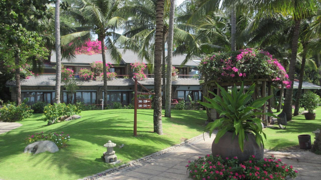 Hoang Ngoc Beach Resort Hotel-April 2024