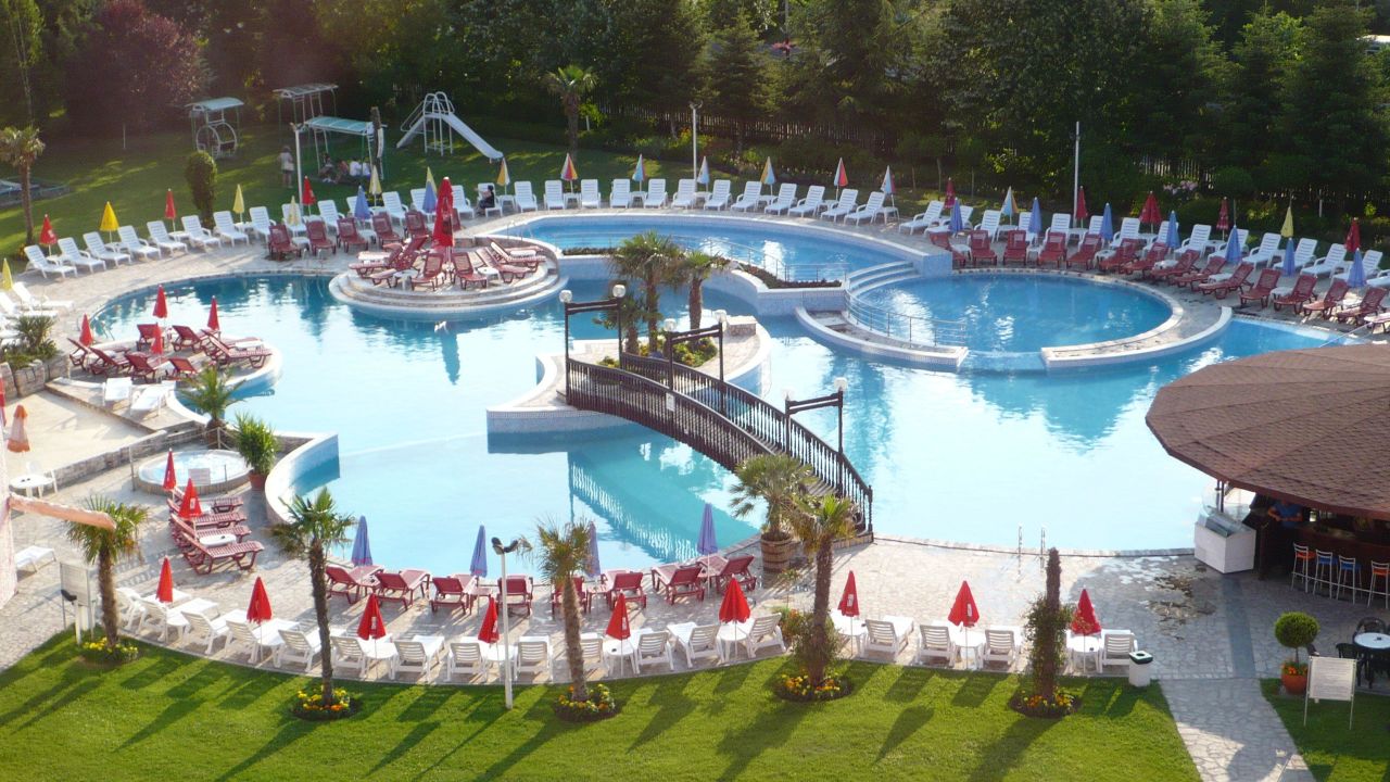 Hrizantema Hotel-April 2025