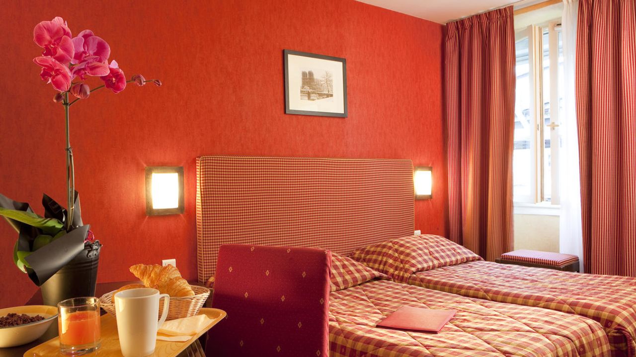 ibis Styles Paris Eiffel Cambronne Hotel-Mai 2024