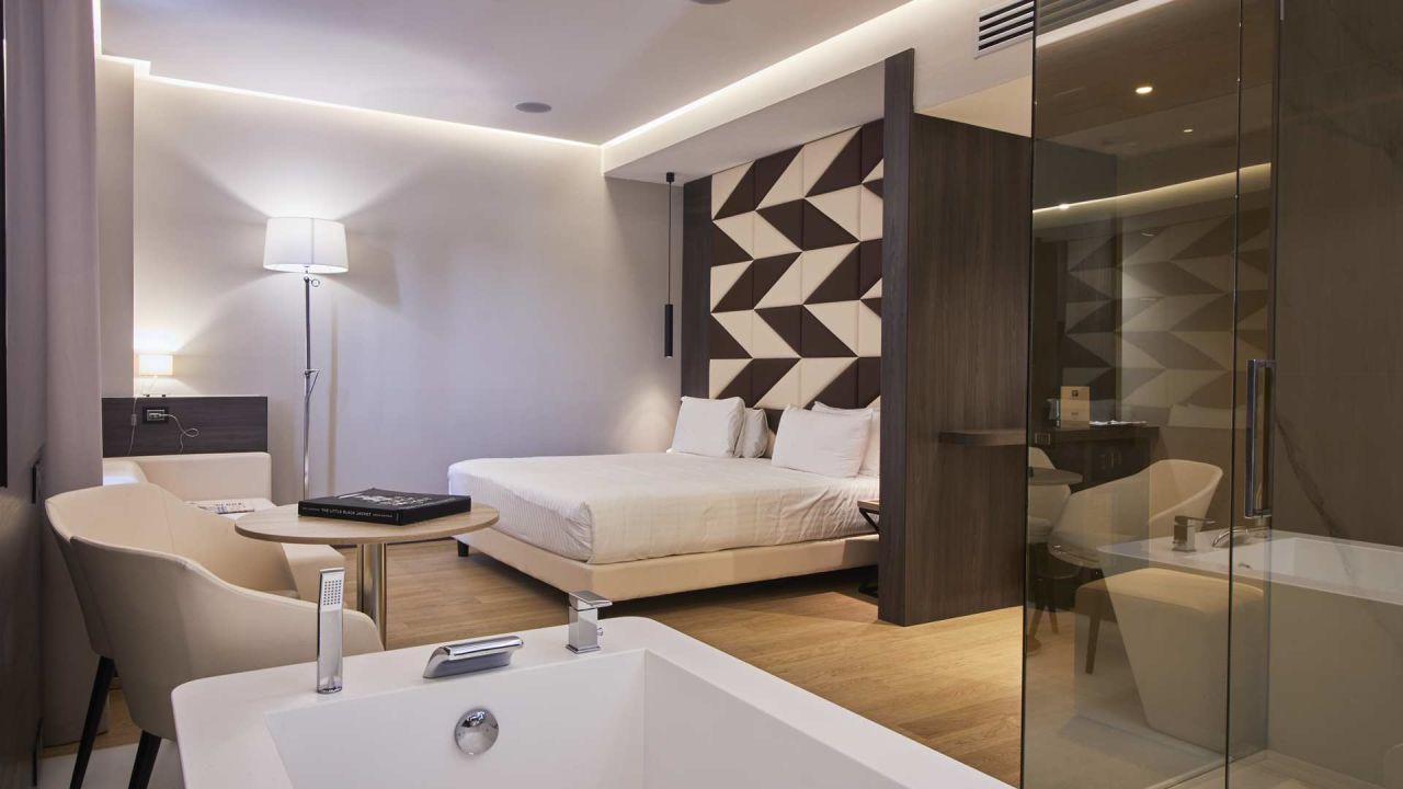 iH Milano Ambasciatori Hotel-Juni 2025