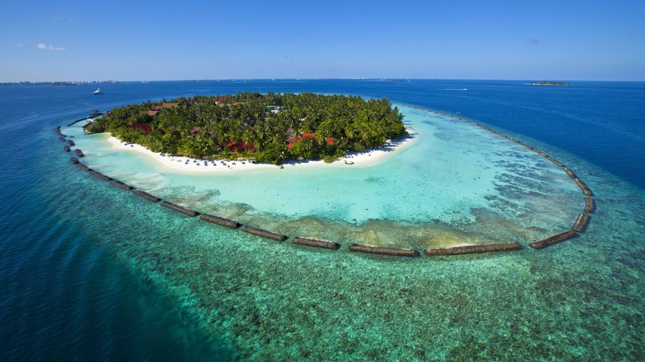 Kurumba Maldives Hotel-April 2025