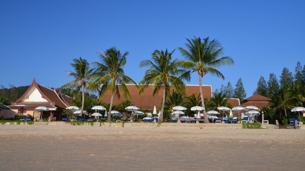 Lanta Casuarina Beach Resort Hotel-Mai 2024