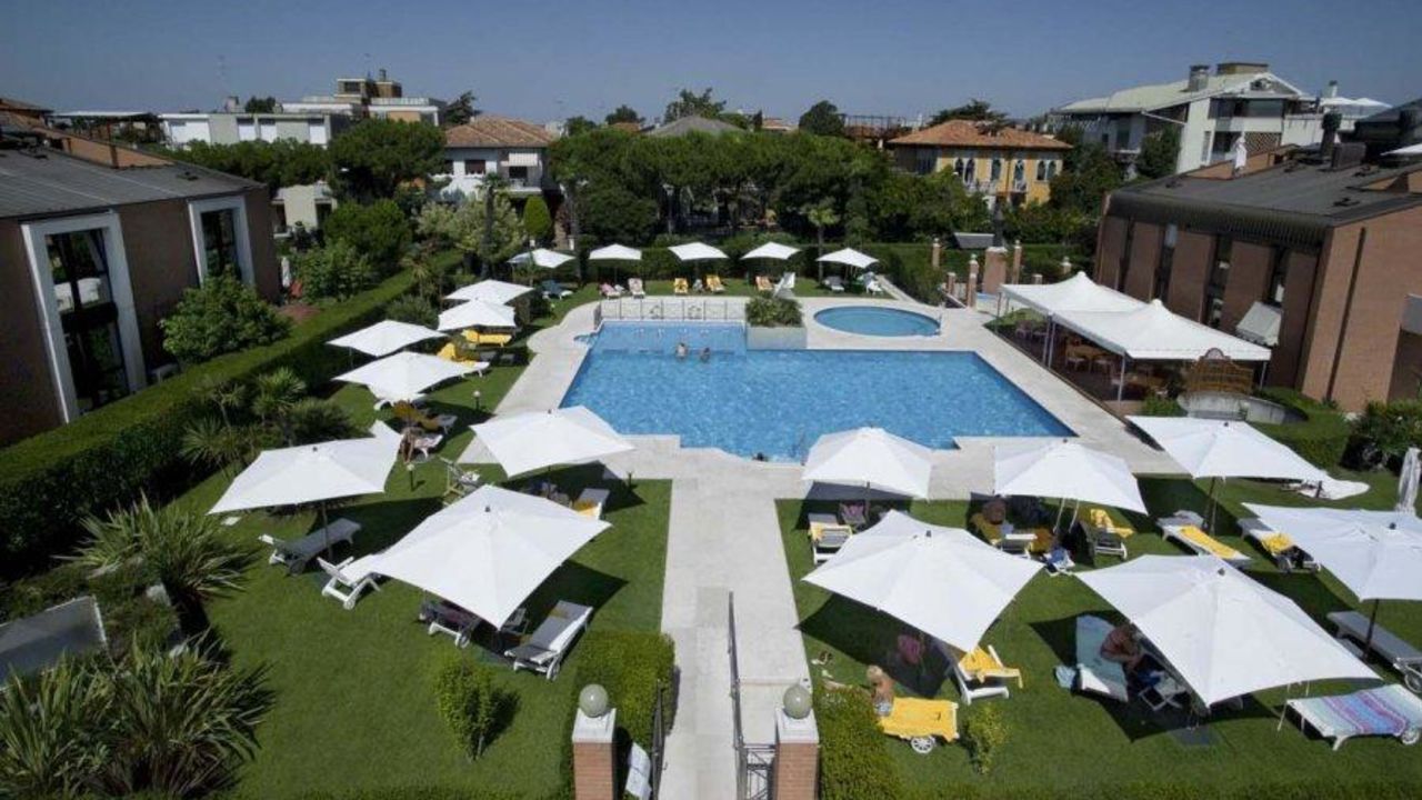Le Ville del Lido Hotel-April 2025