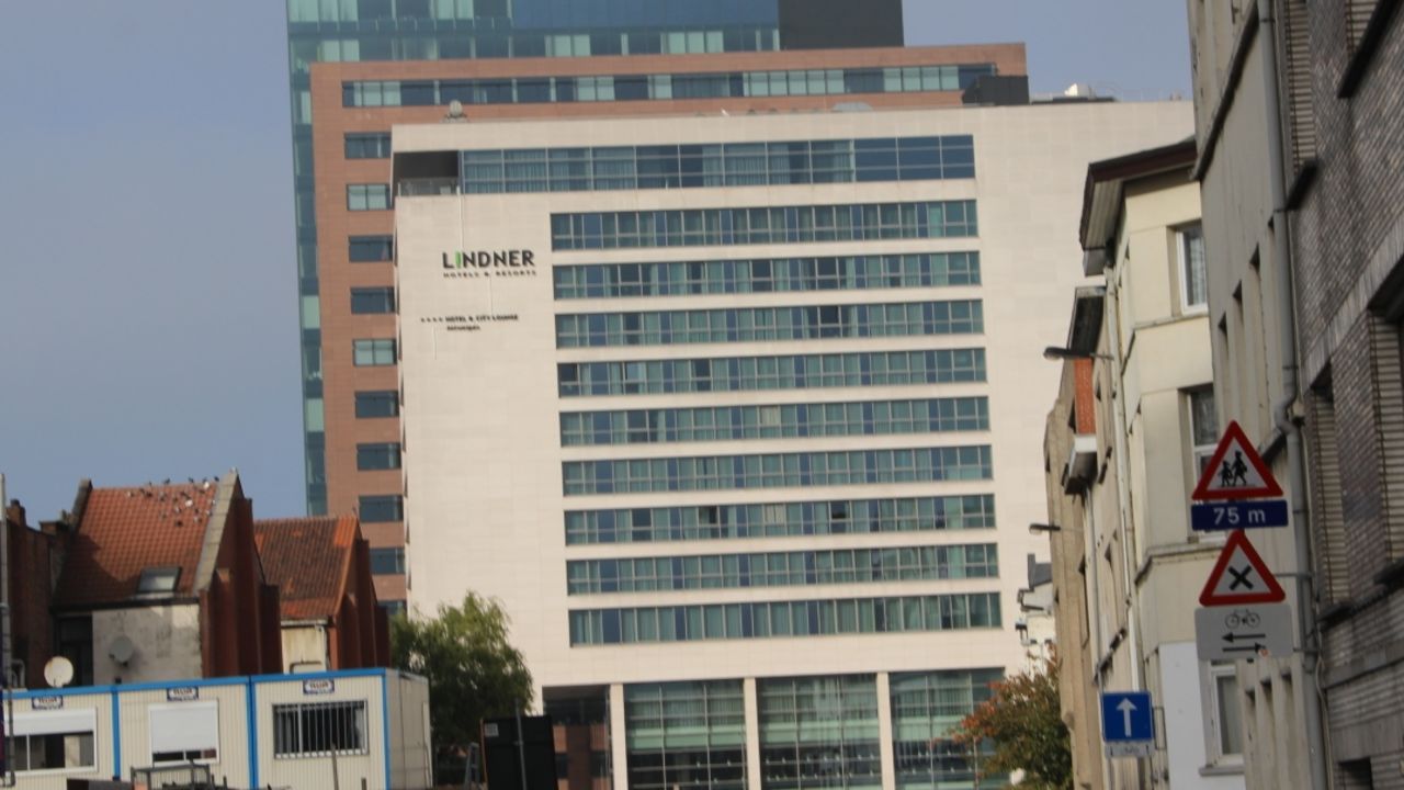 Lindner WTC City Lounge Antwerpen Hotel-Mai 2024