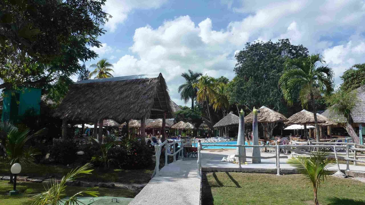Los Caneyes Hotel-Juni 2025