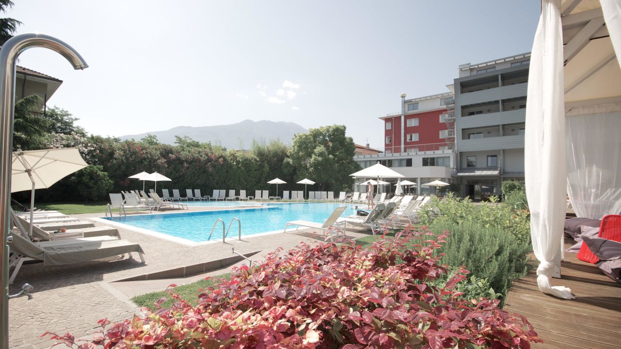 Luise Hotel-Juni 2025