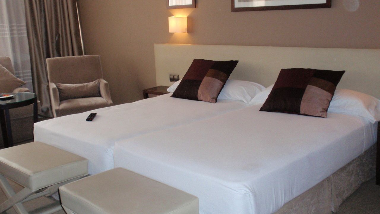 Medium Conqueridor Hotel-Juni 2025