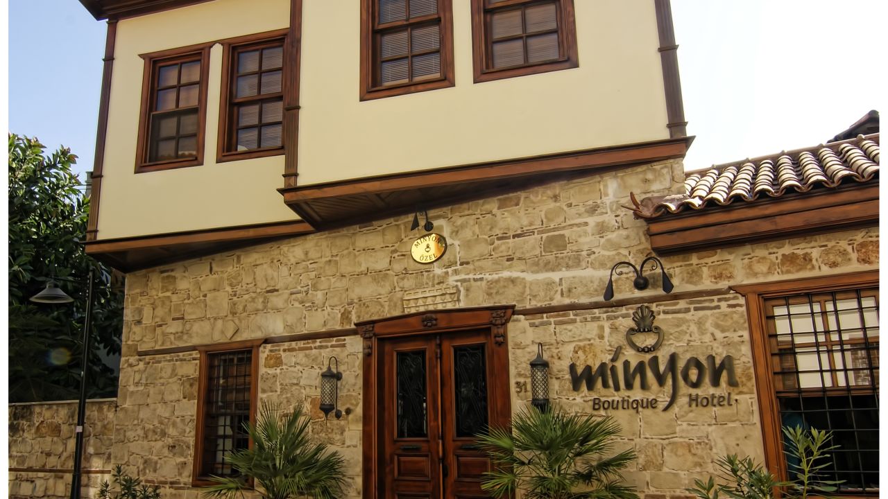 Minyon Hotel-Mai 2024