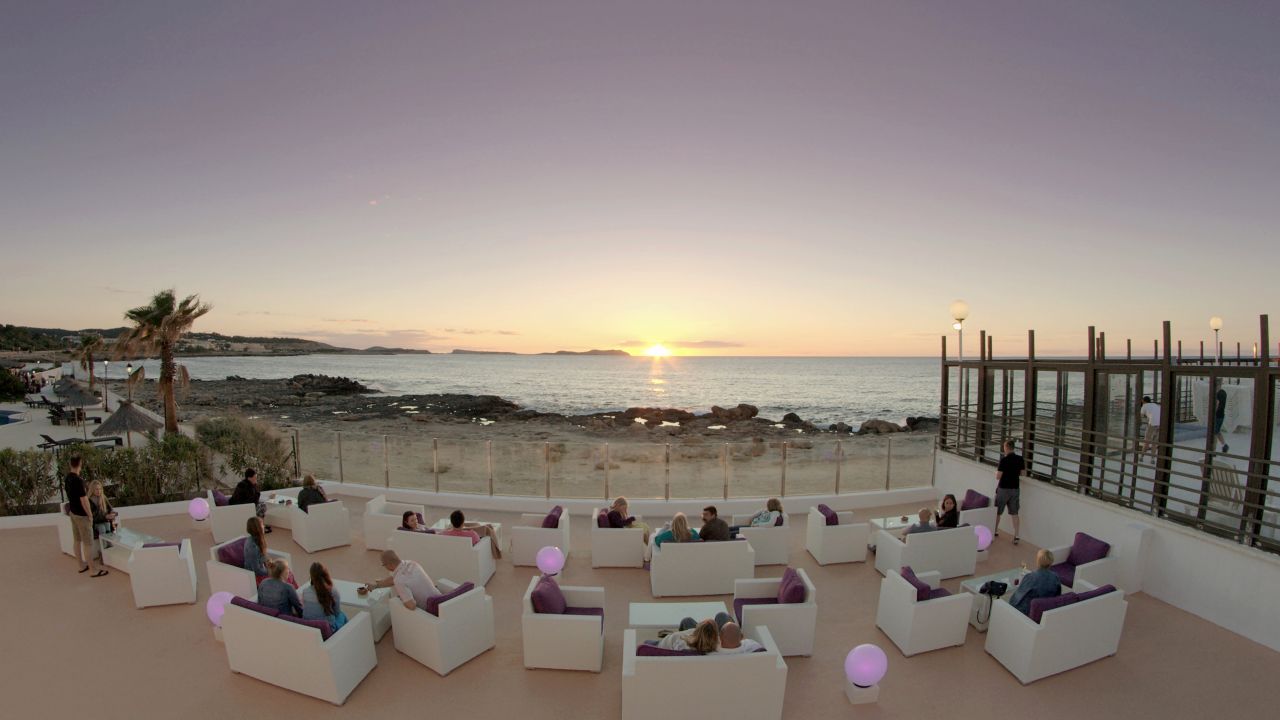 Nereida Aparthotel-April 2025