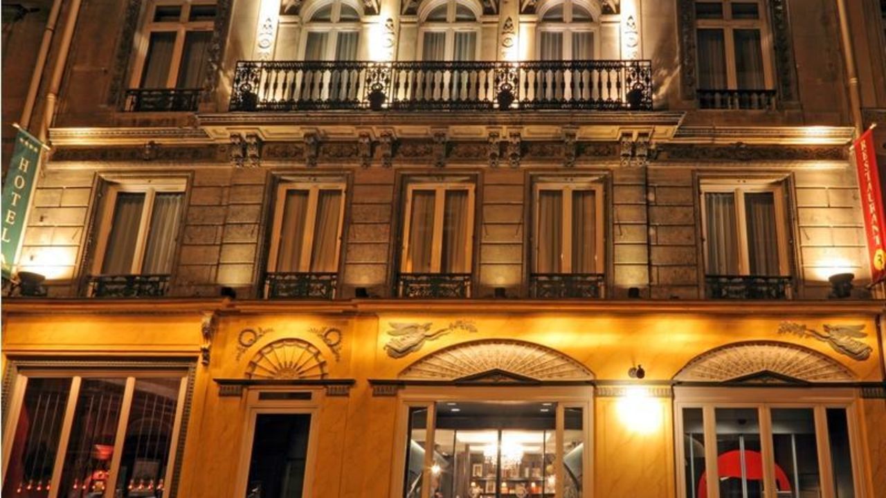 New Roblin Hotel-Juni 2025