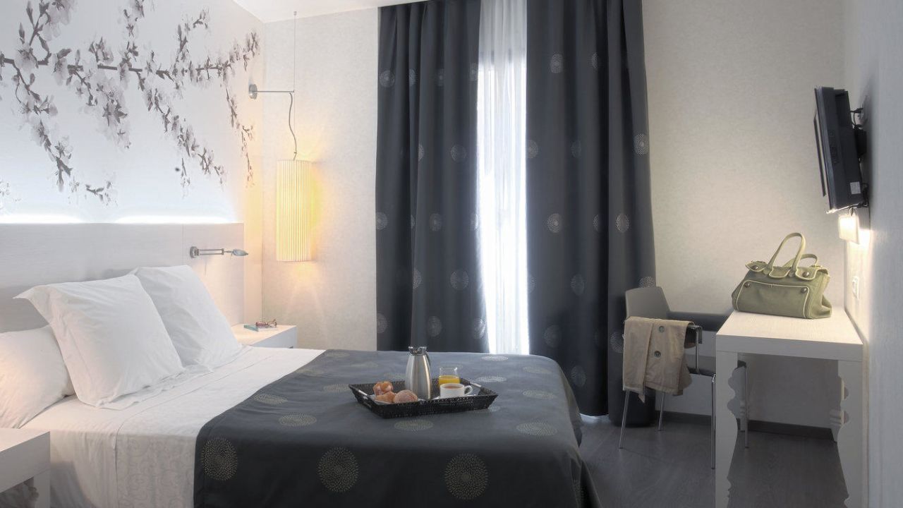 NH Barcelona Ramblas Hotel-Juni 2025