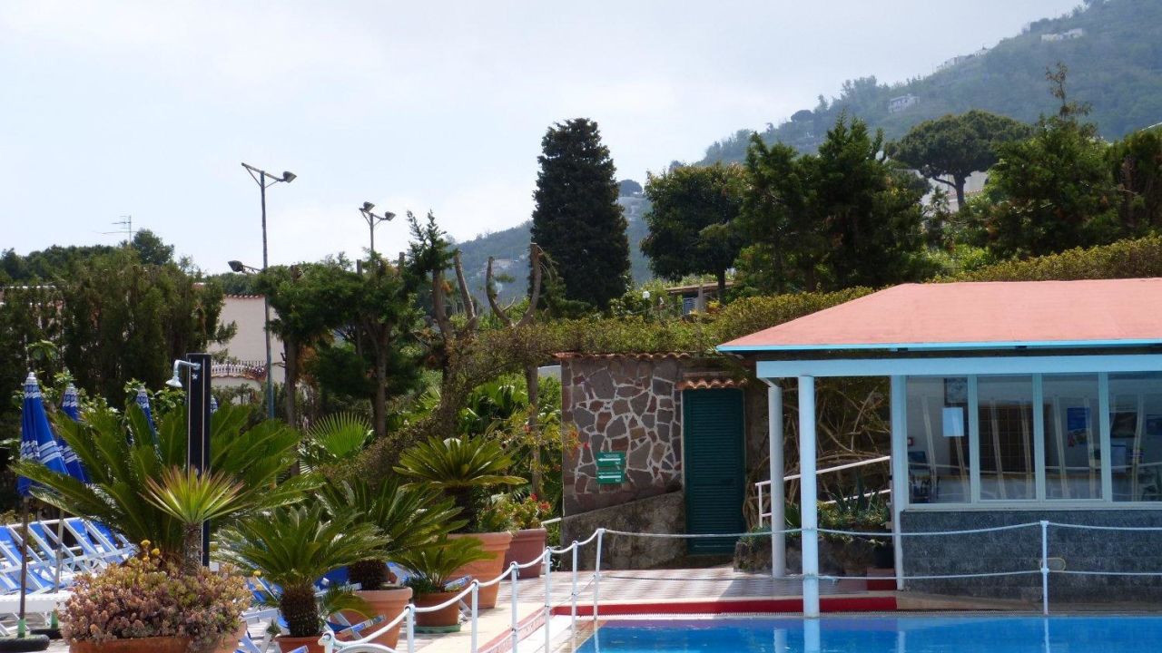 Parco Cartaromana Hotel-Juni 2025