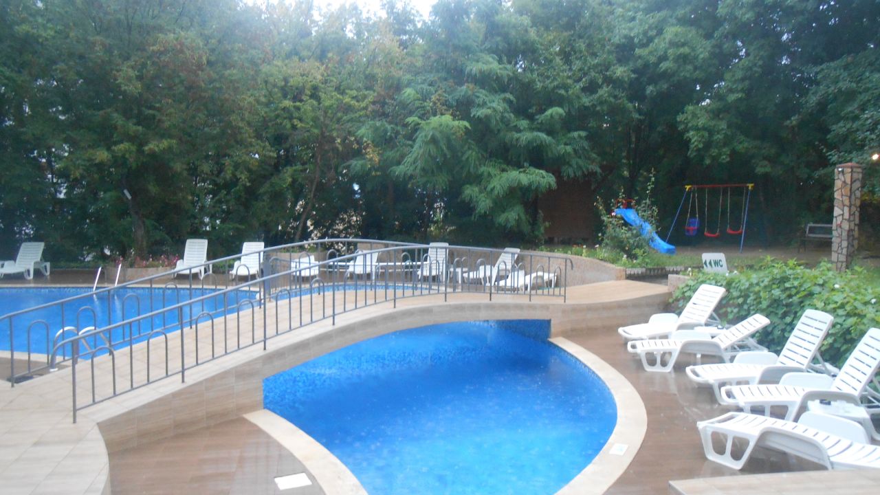 Perunika Hotel-Juni 2025