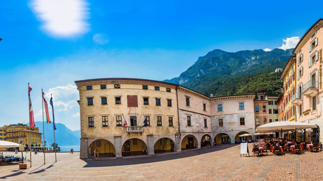Portici - Romantik & Wellness Hotel-April 2025