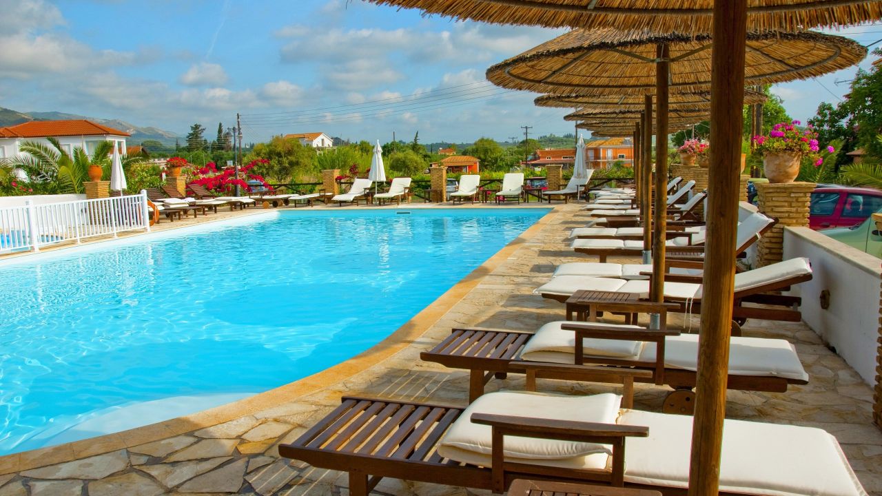 Porto Koukla Beach Hotel-Mai 2024