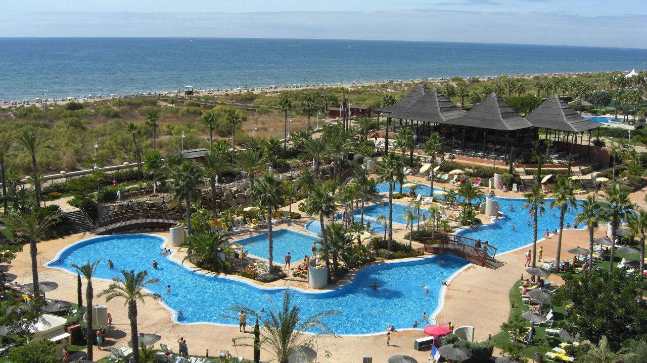 Puerto Antilla Grand Hotel-April 2025