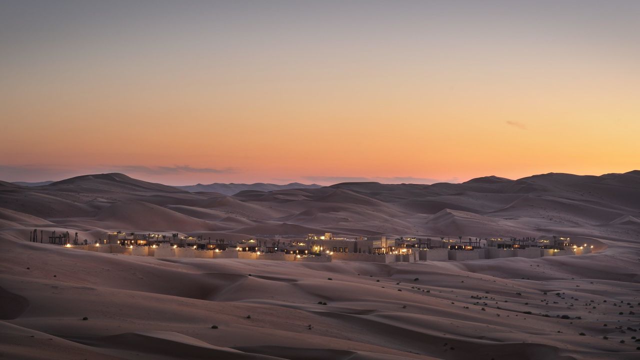 Qasr Al Sarab Desert Resort by Anantara Hotel-Mai 2024