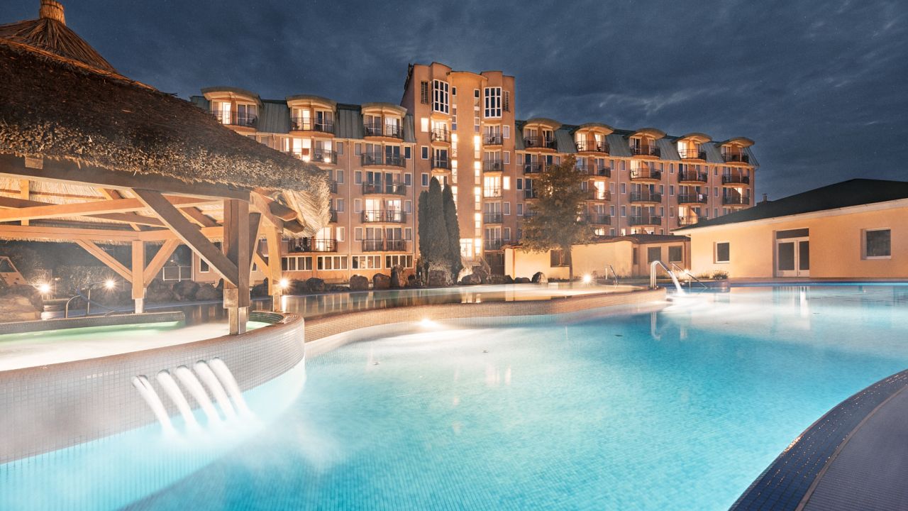 Ramada Plaza by Wyndham Dubai Deira Hotel-April 2025