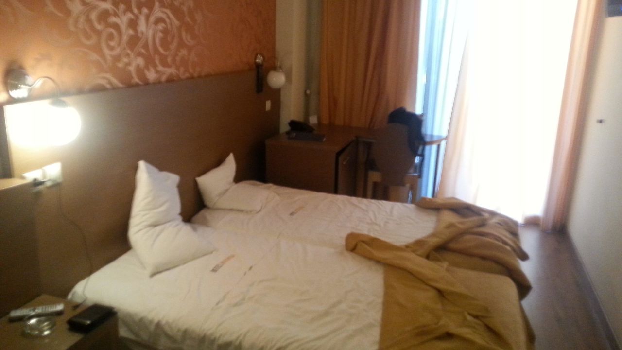 Rotonda Hotel-Juni 2025