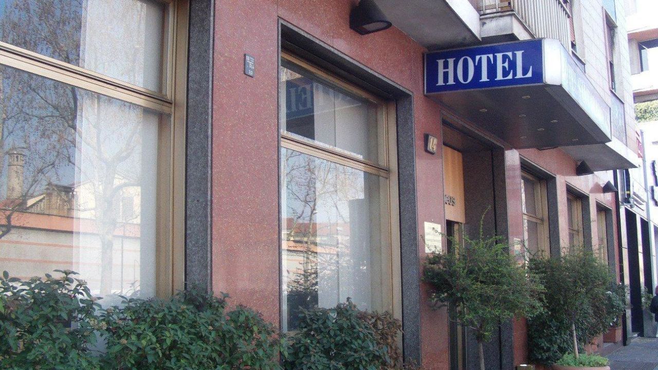 Sant'Ambroeus Hotel-April 2024