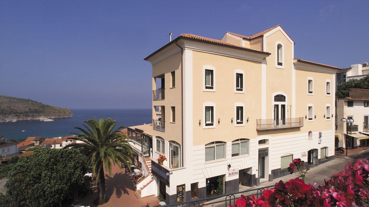 Santa Caterina Hotel-April 2024