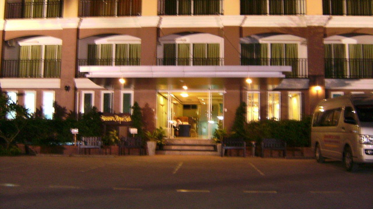 Sinsuvarn Airport Suite Hotel-April 2024